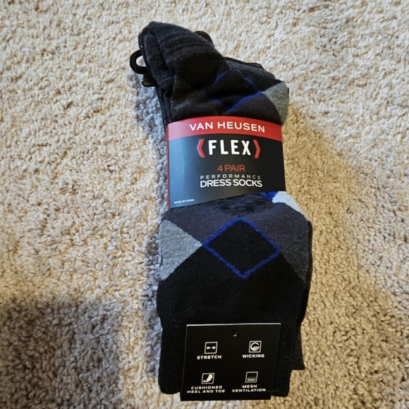 Van Heusen Other - Van Heusen Flex Performance 4 Pack Mens Dress Socks Fits 6-12.5 Shoes NWT